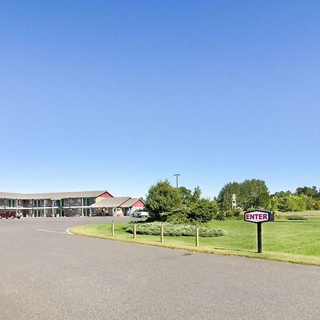 Rodeway Inn Pine River מראה חיצוני תמונה