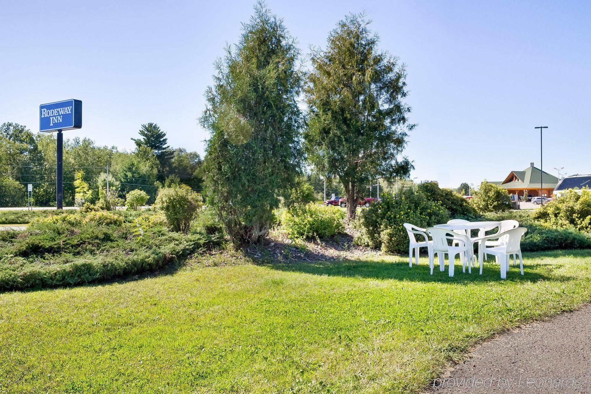 Rodeway Inn Pine River מראה חיצוני תמונה