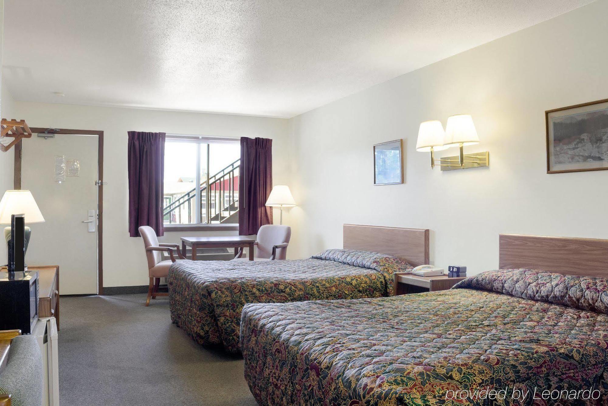Rodeway Inn Pine River מראה חיצוני תמונה
